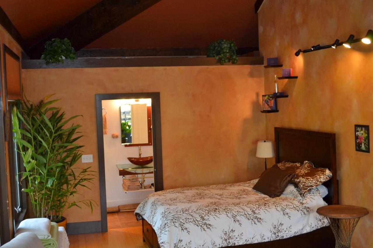 Glass House Winery Bed And Breakfast Earlysville Ngoại thất bức ảnh